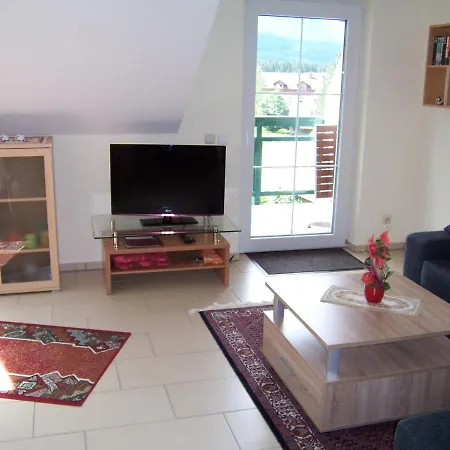 Jasmin Ausgezeichnet Mit 4 Kristallen - Fw Zinkenblick * バート・ミッテルンドルフ